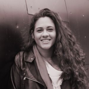 Meet your Posher, Carla